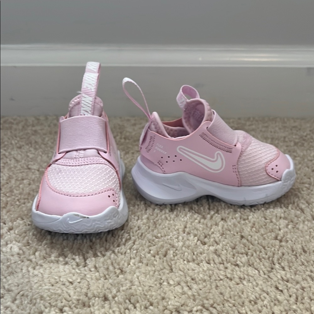 Size 3 Nike Flex Runner 3